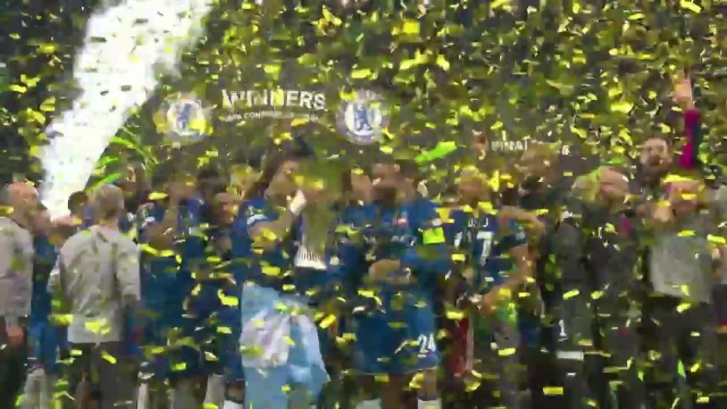 ?榮耀藍軍！歐協(xié)聯(lián)奪冠捧杯！里斯-詹姆斯高舉獎杯全隊慶祝